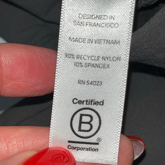 Athleta GRAY PANTS, Center Leg slit Stretchy Spandex Zip Pocket Size 2 Career S - Picture 3 of 15